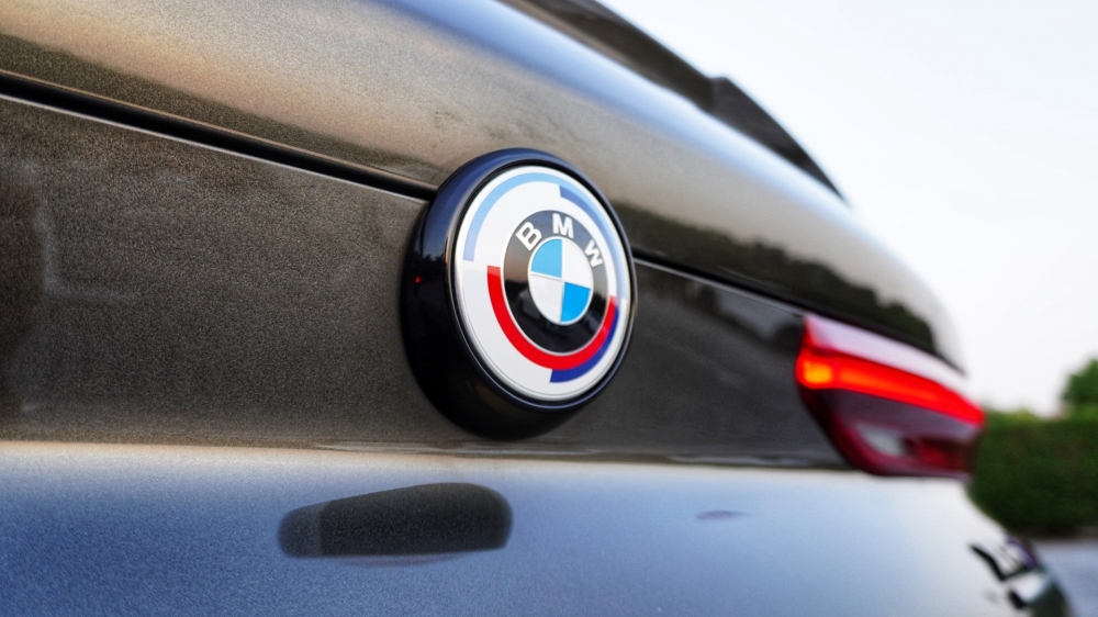 Grijs BMW X6 M50i 2021