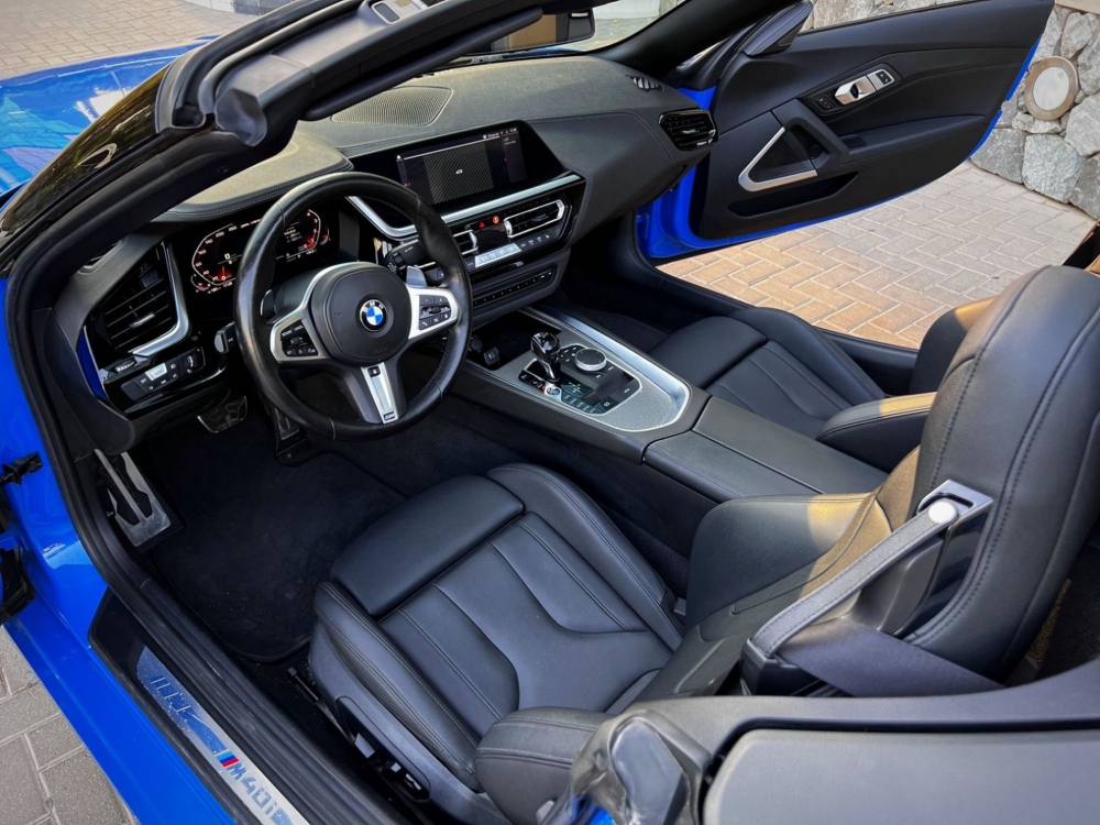 Blue BMW Z4 2021