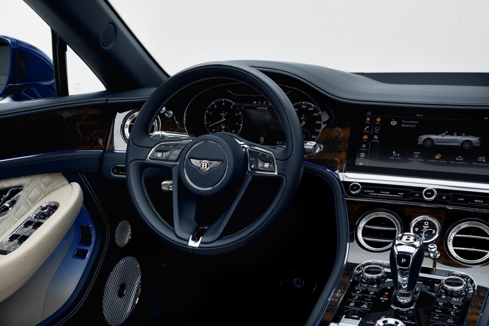 Mavi Bentley Continental GT Cabrio 2020