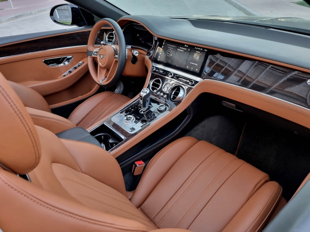 Schwarz Bentley Continental GT Cabrio 2020