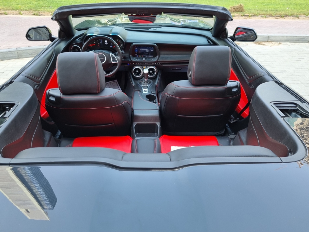 Siyah Chevrolet Camaro SS Cabrio V8 2020