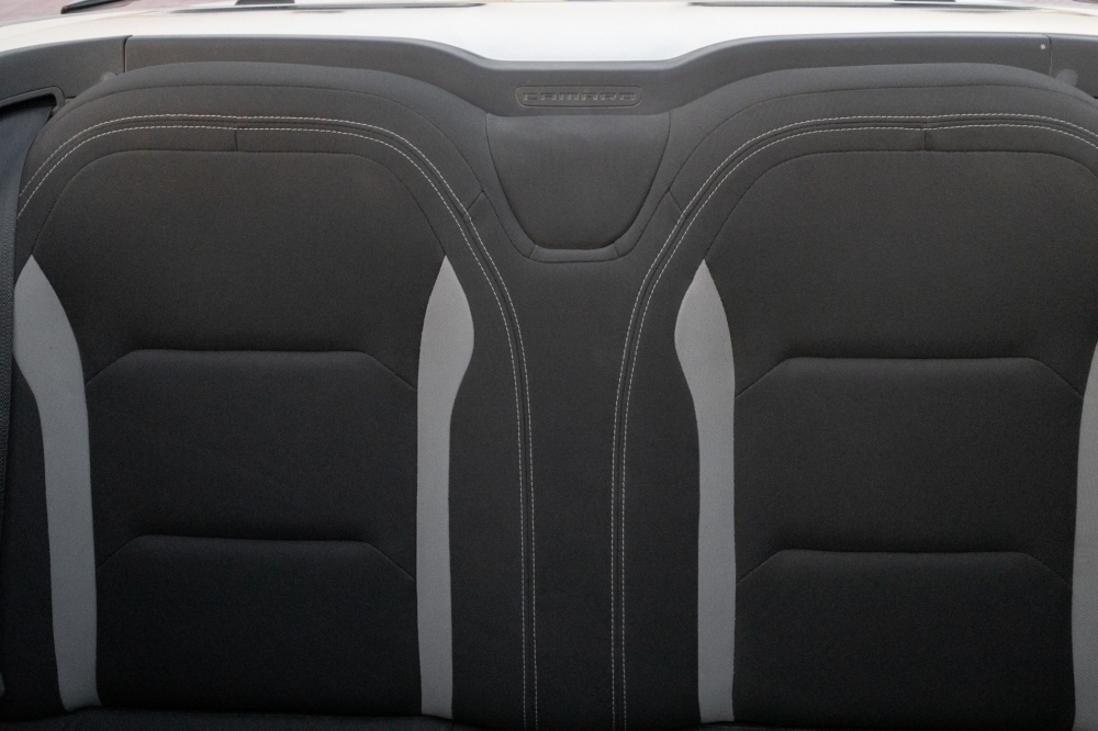 灰色的 雪佛兰 Camaro RS 敞篷 V6 2019