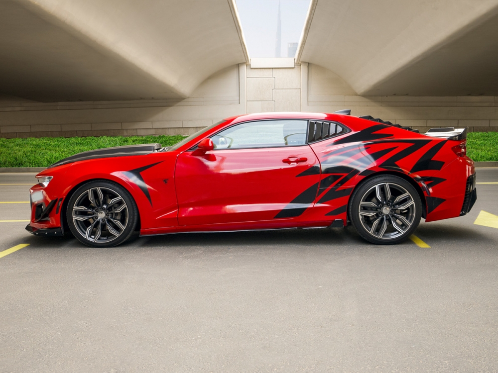 Красный Шевроле Камаро РС Купе V6 2020 год