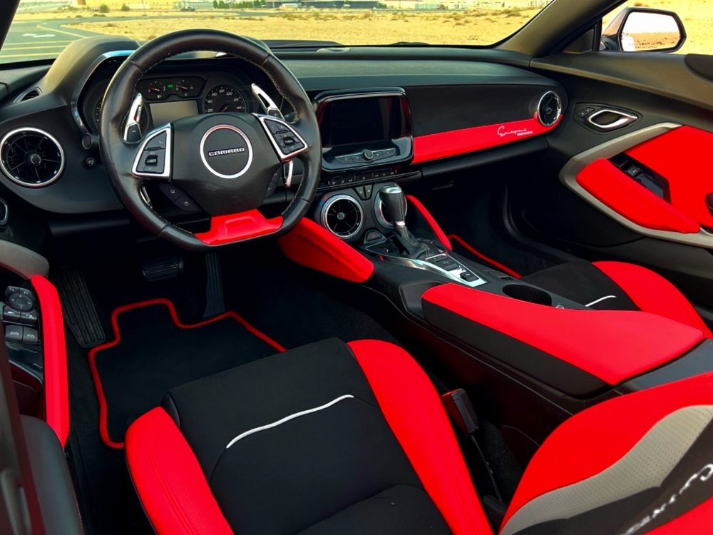 哑光黑 雪佛兰 Camaro ZL1 套件可转换 V6 2020