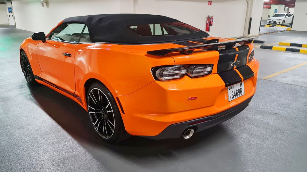 Оранжевый Шевроле Camaro ZL1 Kit Кабриолет V6 2020 год