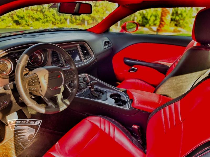 Red Dodge Challenger 2018