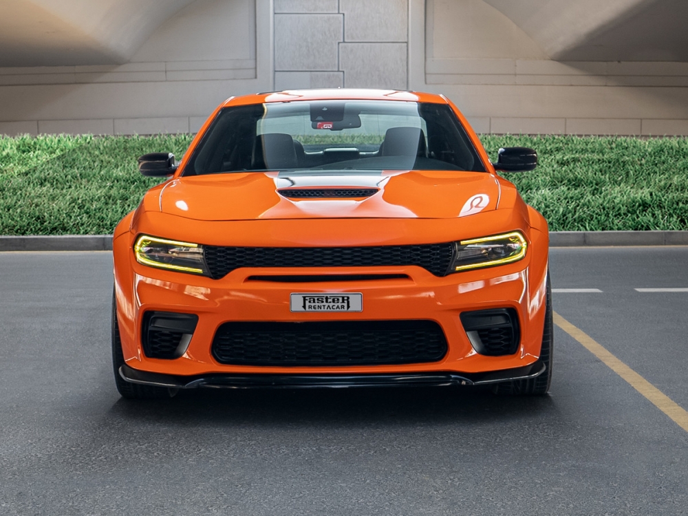 Orange Dodge Charger RT V8 2020
