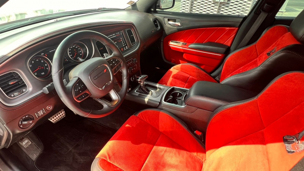 Orange Dodge Charger SRT SCAT Pack V8 2022