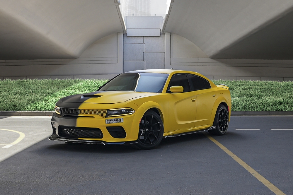 Yellow Dodge Charger SRT V8 2021