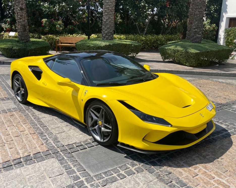 Yellow Ferrari F8 Tributo 2022
