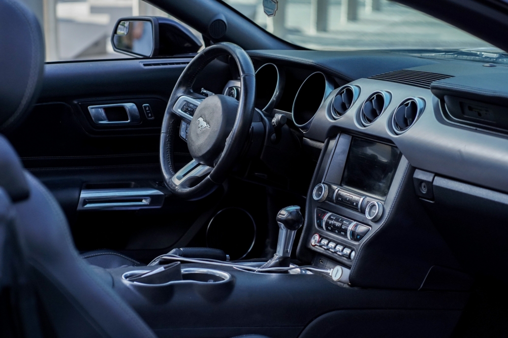 zwart Ford Mustang EcoBoost Convertible V4 2018