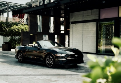 Rent Ford Mustang EcoBoost Convertible V4 2018