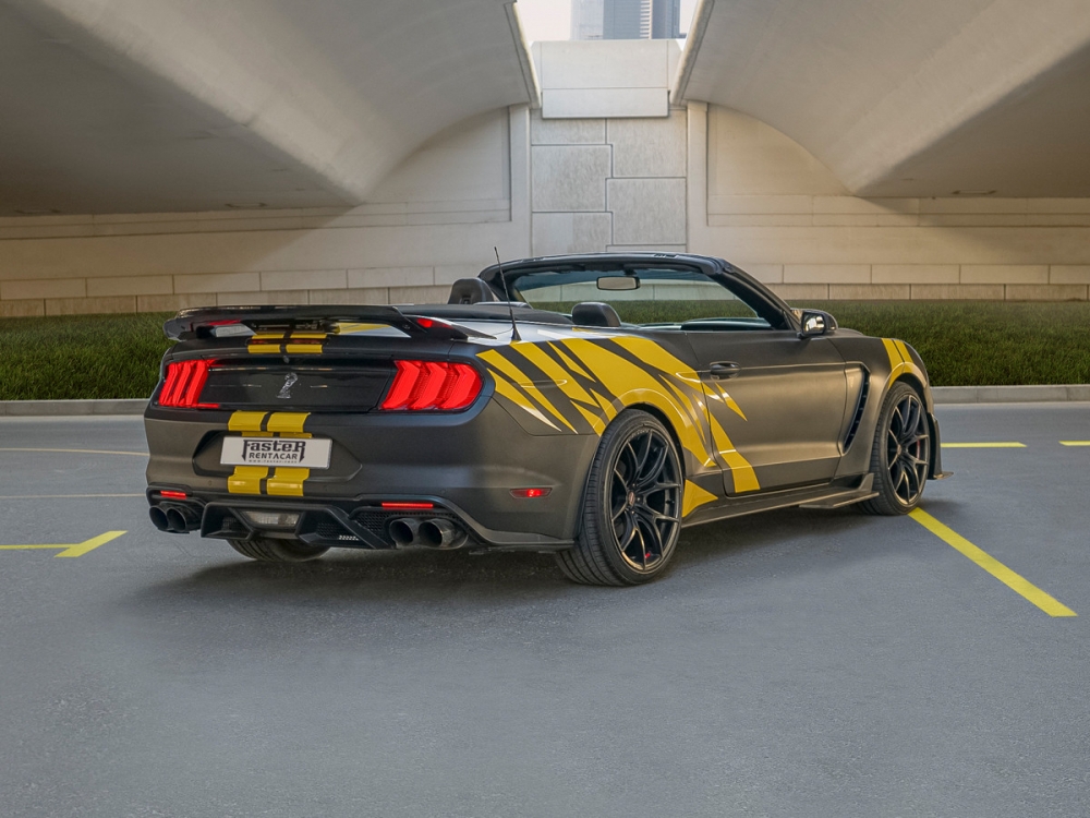 rood Ford Mustang Shelby GT500 Kit Convertible V4 2020