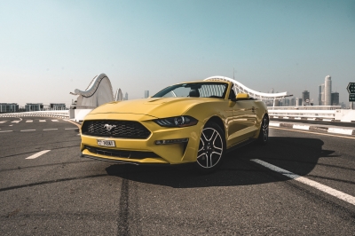 Rent Ford Mustang EcoBoost Convertible V4 2021