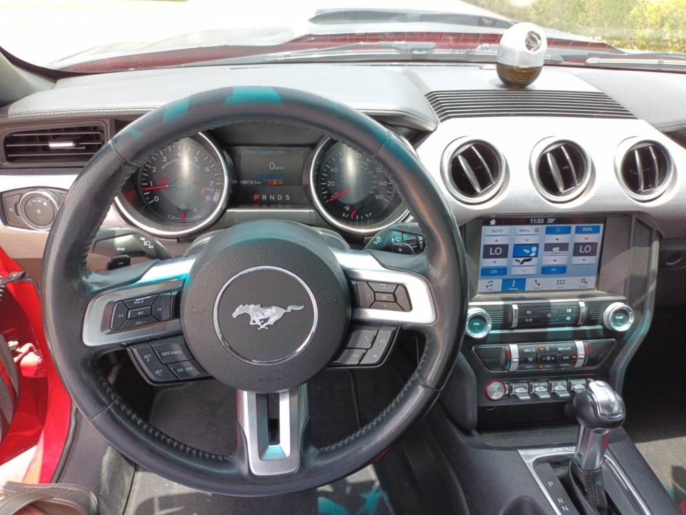 Gelb Ford Mustang V8 GT Coupé-Kit 2019