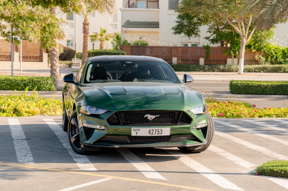 Green Ford Mustang GT Coupe V8 2022