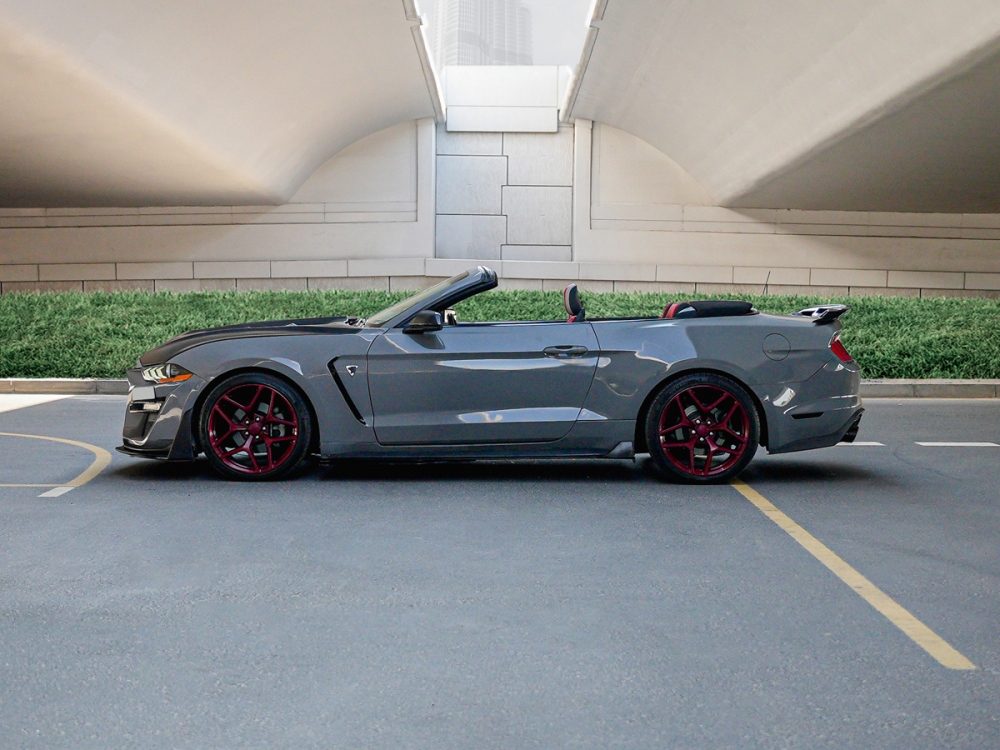 Metallic Grey Ford Mustang Shelby GT500 Kit Convertible V4 2020