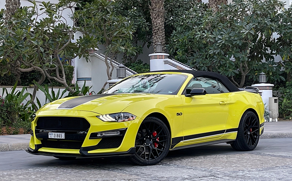 Yellow Ford Mustang Shelby GT500 Kit Convertible V4 2021