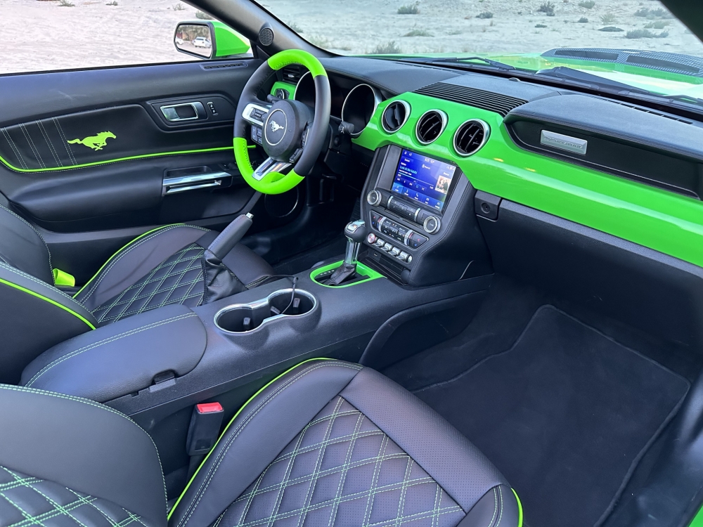 Yeşil Ford Mustang Shelby GT500 Takımı Dönüştürülebilir V4 2023