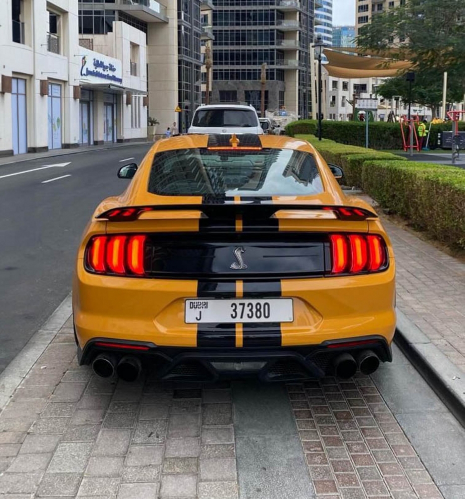Orange Ford Mustang Shelby GT500 2022