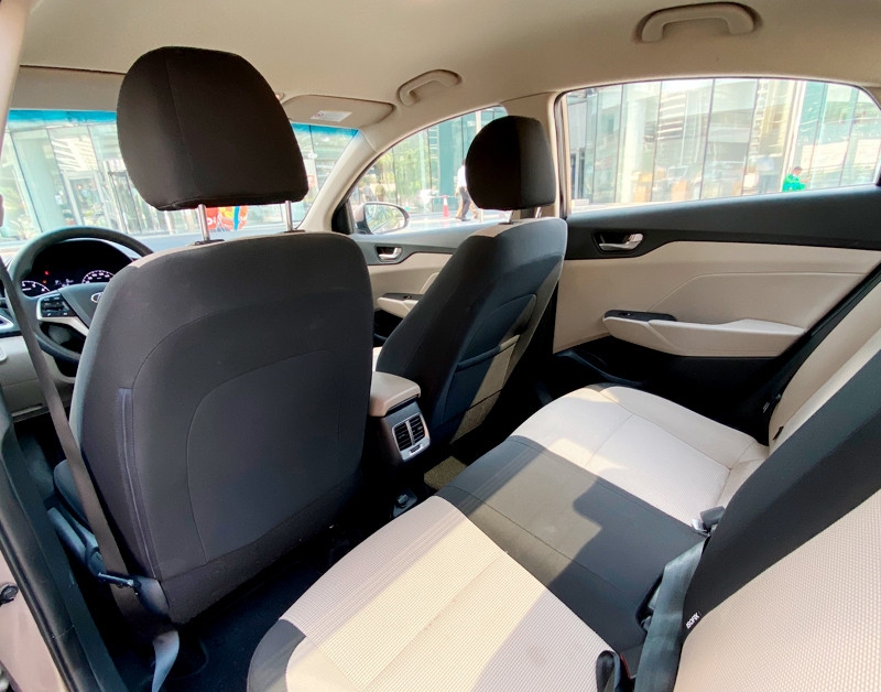 marron Hyundai Accent 2019