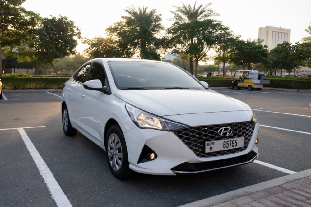 wit Hyundai Accent 2022