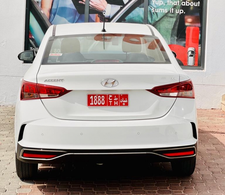 blanc Hyundai Accent 2023