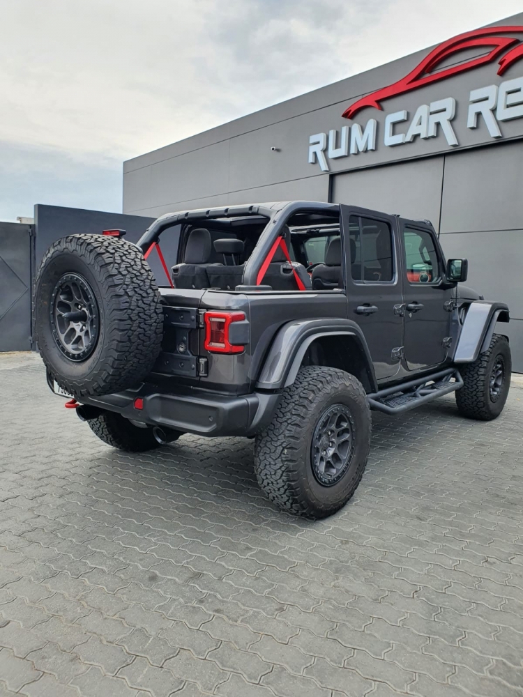 Dunkelgrau Jeep Wrangler Unlimited Rubicon 4xe 2022