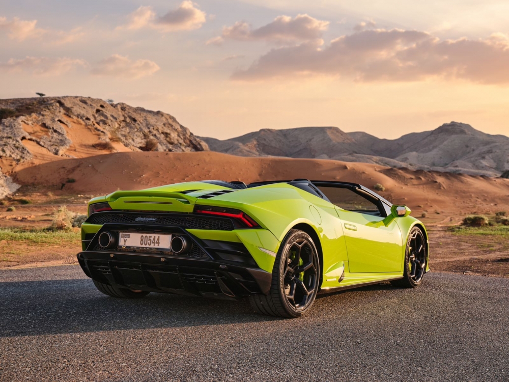 Jaune citron Lamborghini Huracan Evo Spyder 2022