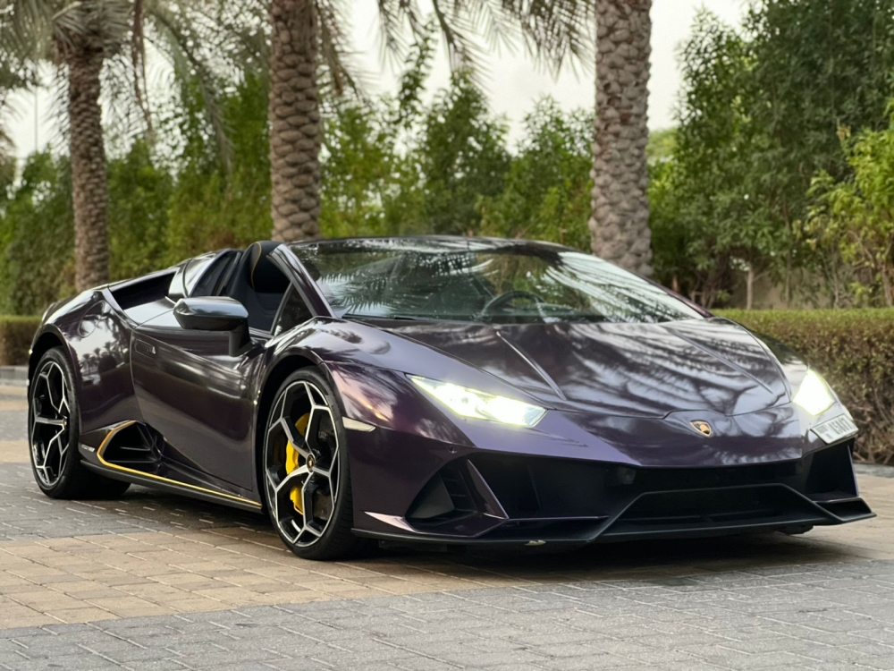 Purple Lamborghini Huracan Evo Spyder 2021