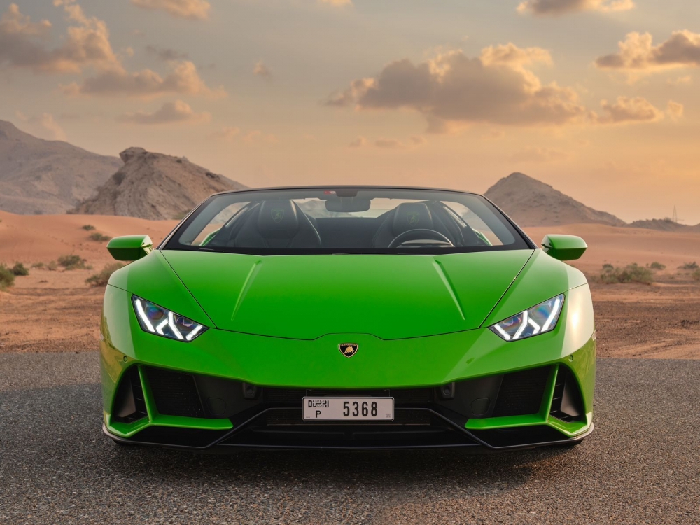 Verde Lamborghini Huracan Evo Spyder 2022