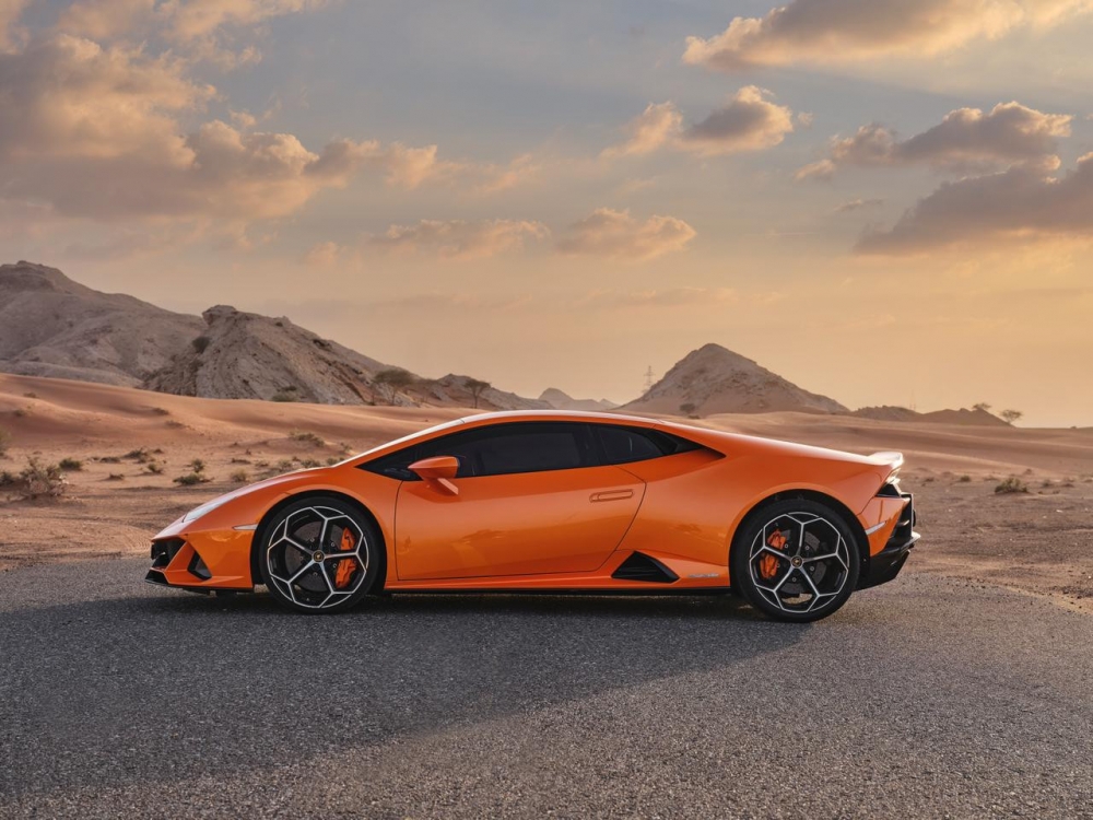 Oranje Lamborghini Huracan Evo Coupé 2021