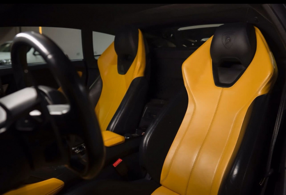 Giallo Lamborghini Huracán 2018