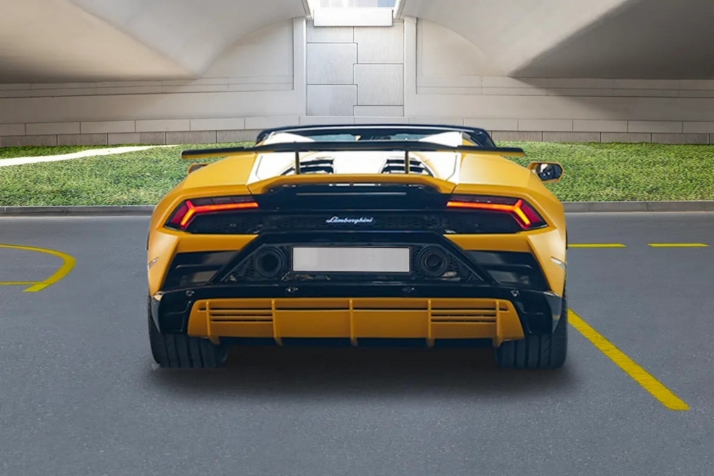 Geel Lamborghini Huracan Evo Coupé Spyder 2024