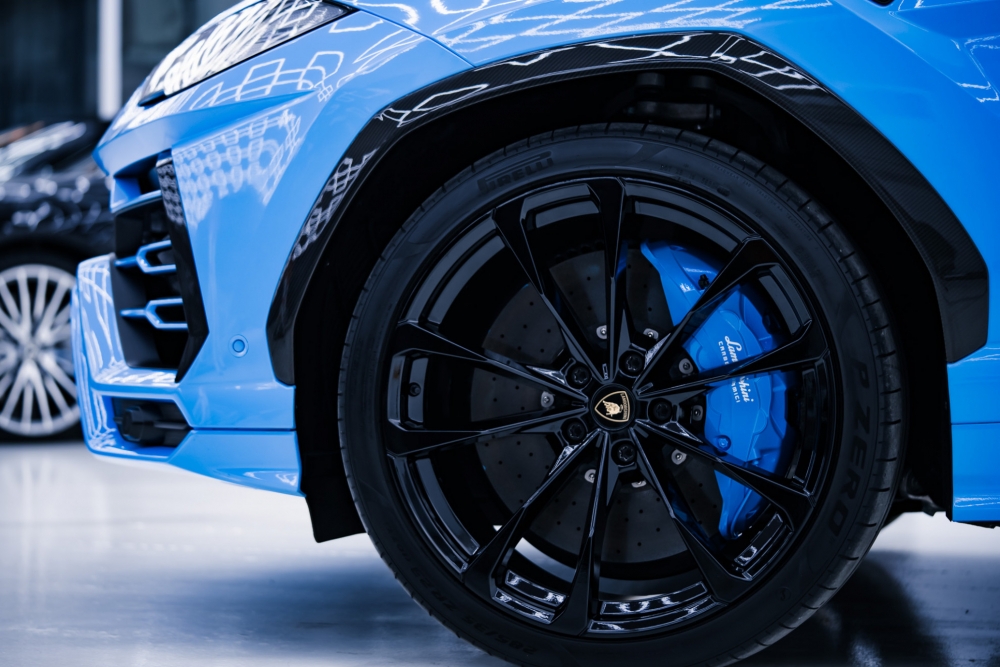 Голубой Lamborghini Капсула Жемчужина Уруса 2022