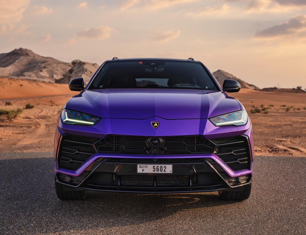 Violett Lamborghini Urus-Perlenkapsel 2022