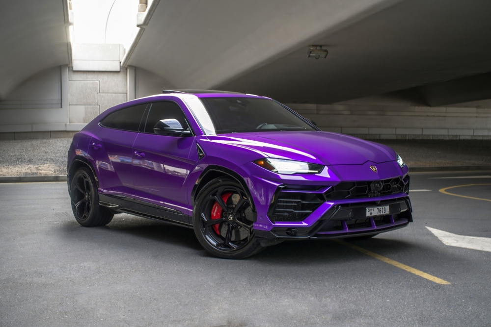 Purple Lamborghini Urus 2020