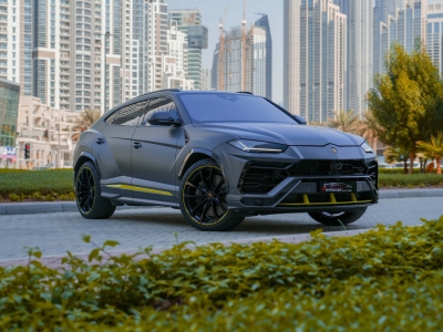 Rent Lamborghini Urus 2023