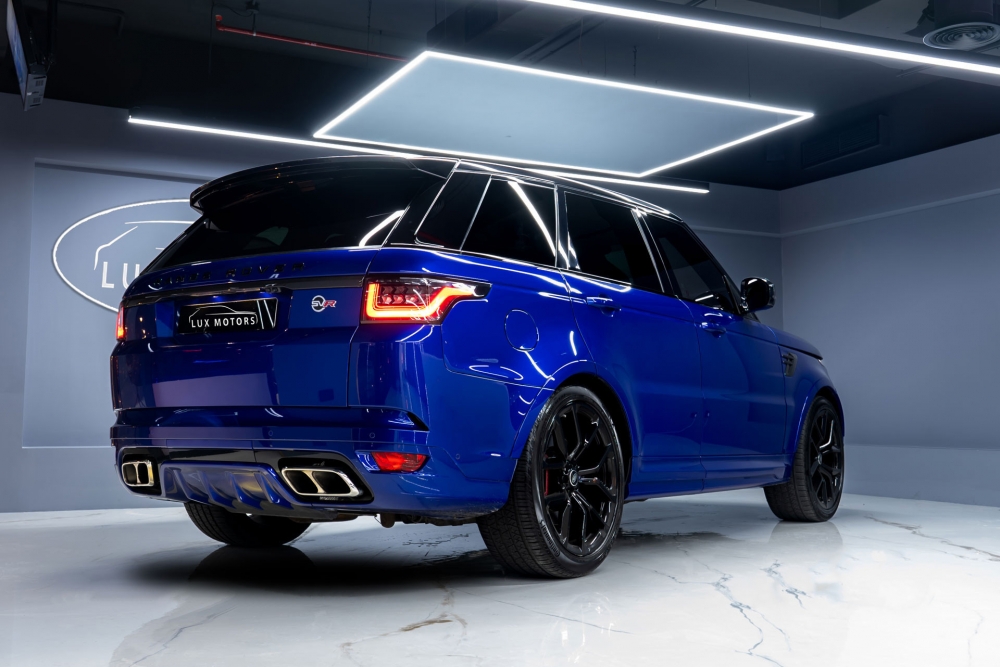 Blauw Landrover Range Rover Sport SVR 2020