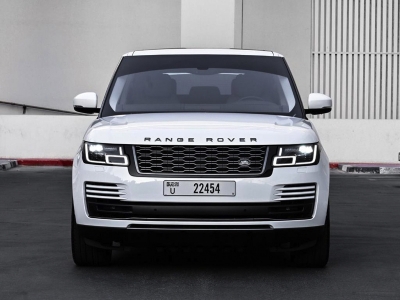 Rent Land Rover Range Rover Vogue SE 2021