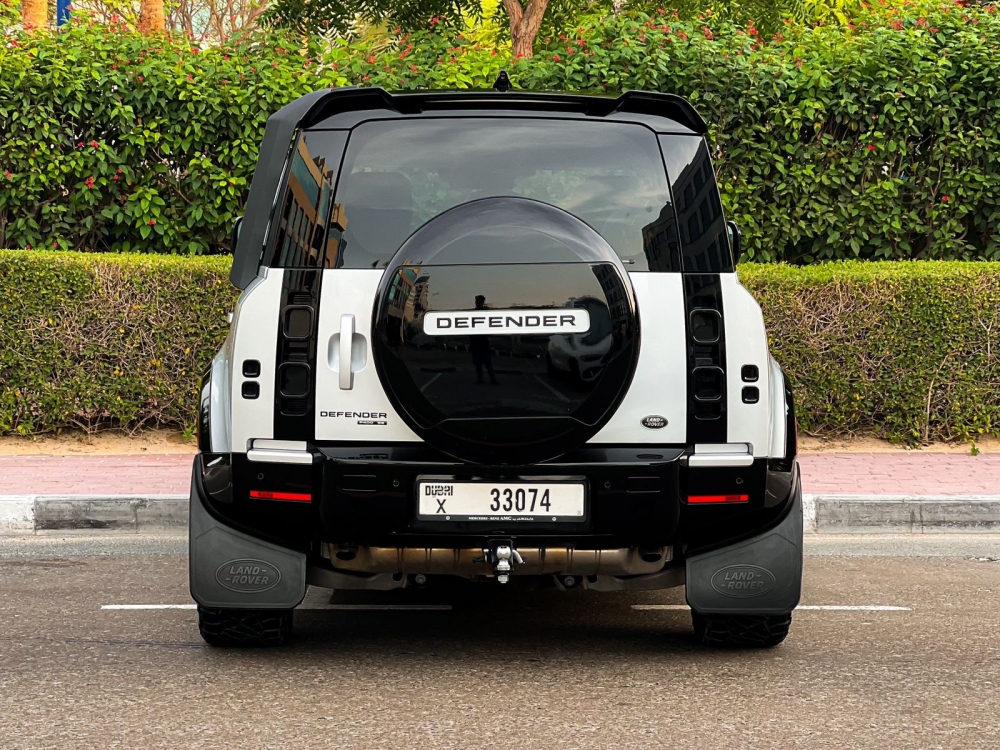 Plata Land Rover Defensor X V6 2020