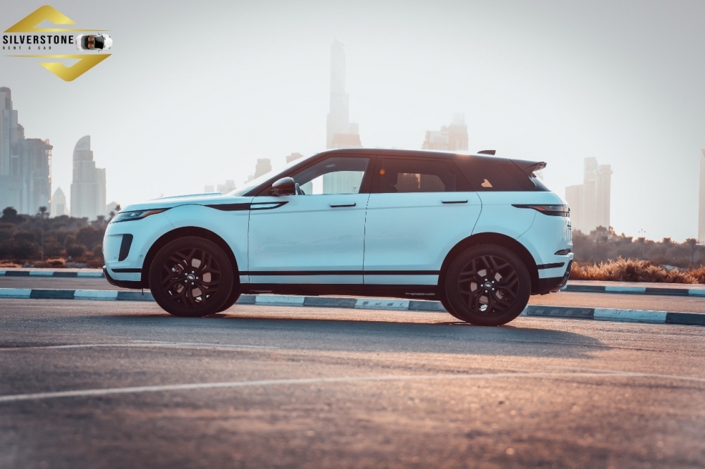 White Land Rover Range Rover Evoque 2020