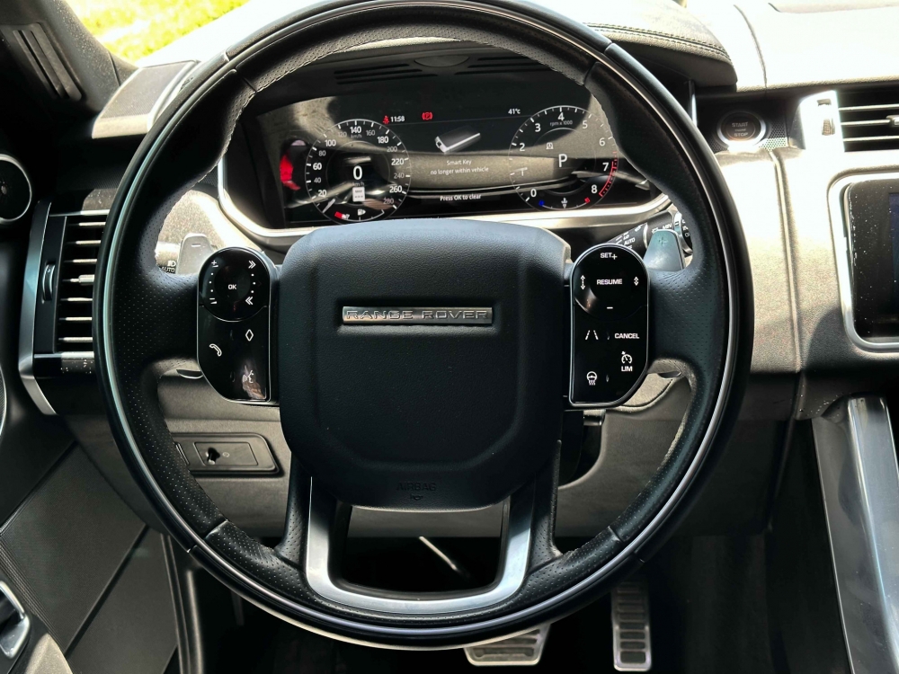 Rot Landrover Range Rover Sport Autobiographie V8 2020