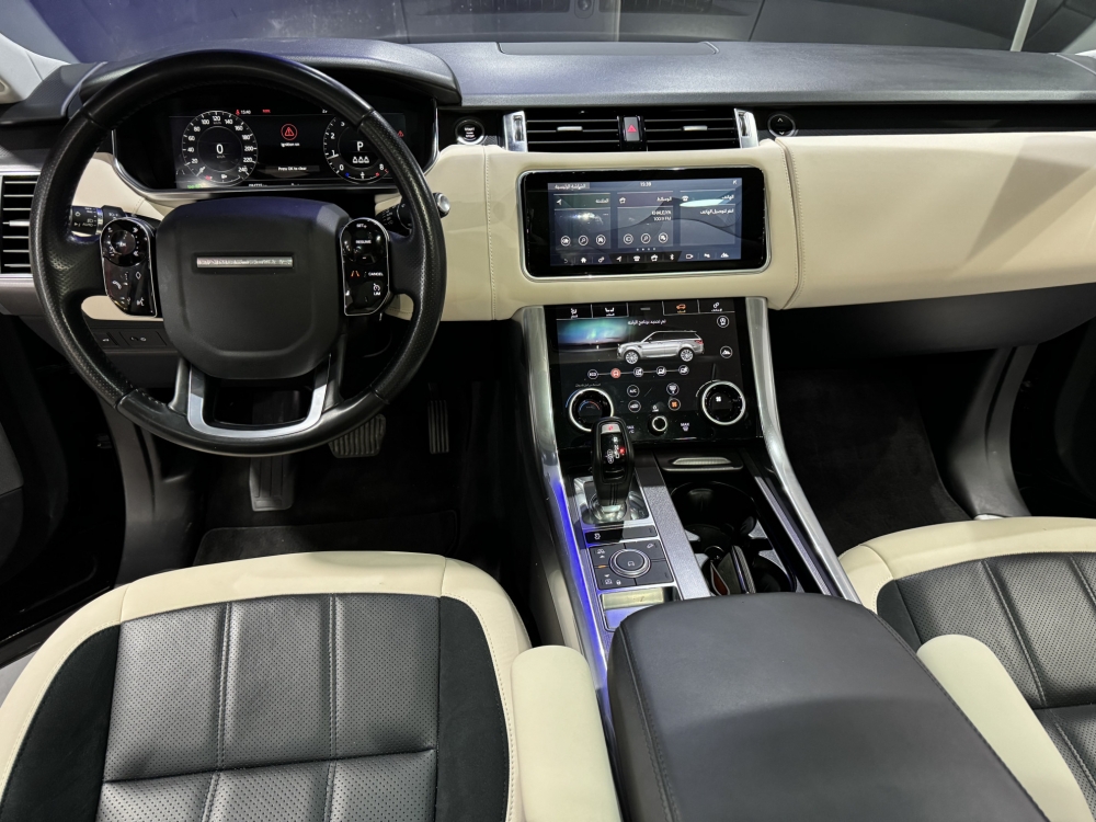 Schwarz Landrover Range Rover Sport Autobiographie V8 2020