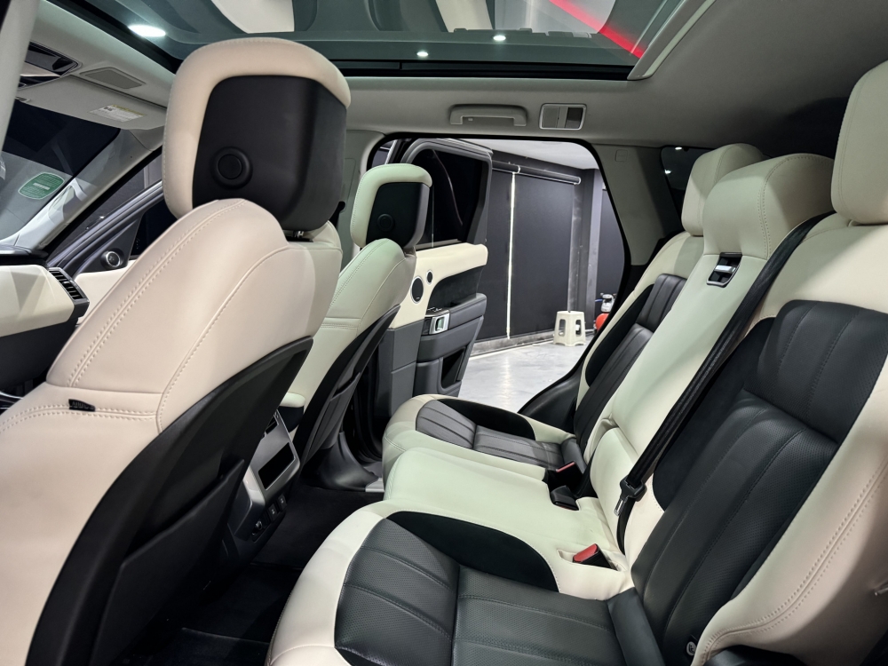 Siyah Land Rover Range Rover Sport Otobiyografi V8 2020