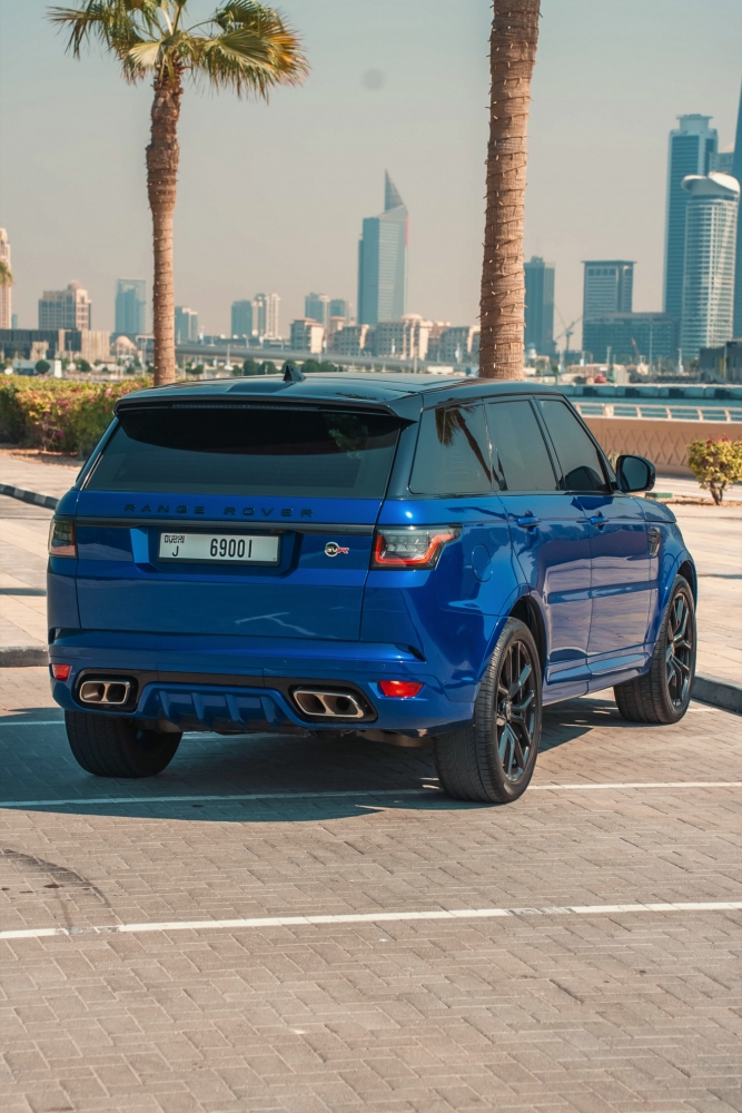 Mavi Land Rover Range Rover Sport SVR 2020