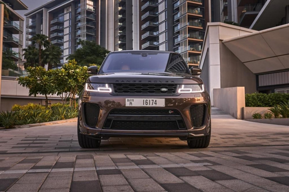 bruin Landrover Range Rover Sport SVR 2023