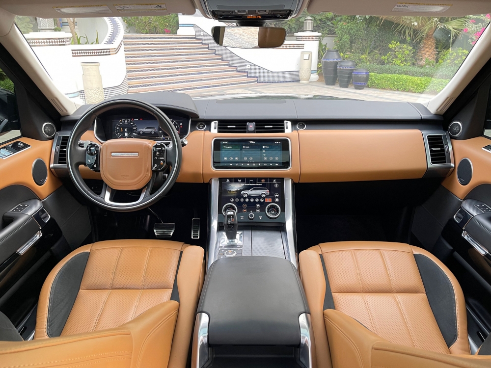 Grün Landrover Range Rover Sport 2021