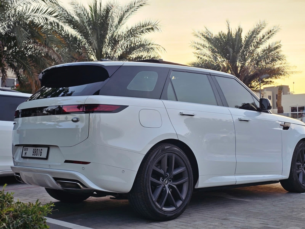 Beyaz Land Rover Range Rover Sport 2024