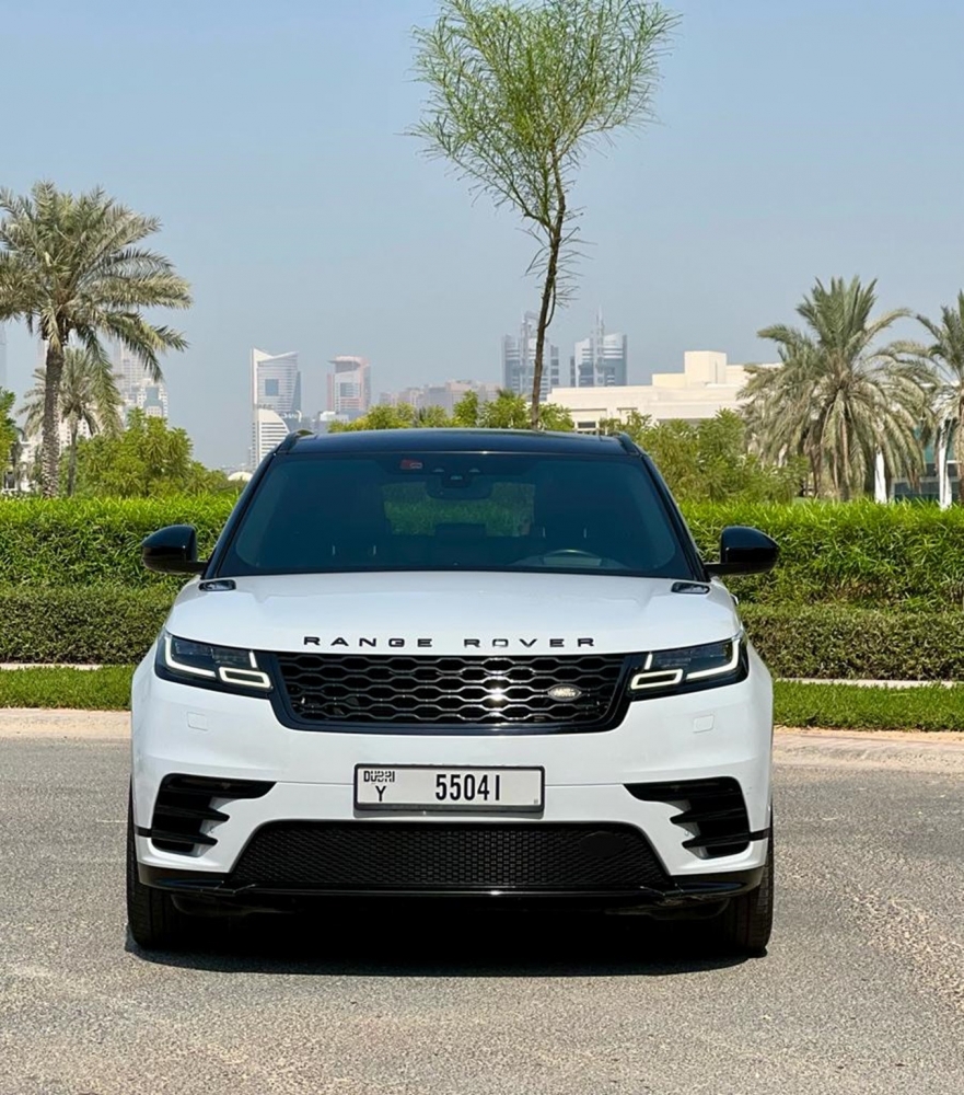 Weiß Landrover Range Rover Velar 2019